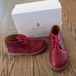 Authentic Gucci boys leather bootie shoes in Red